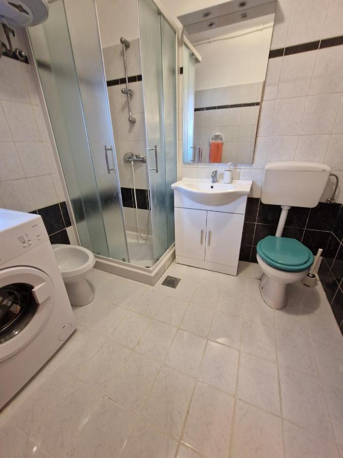 Apartman Sandro Motovun Exterior foto