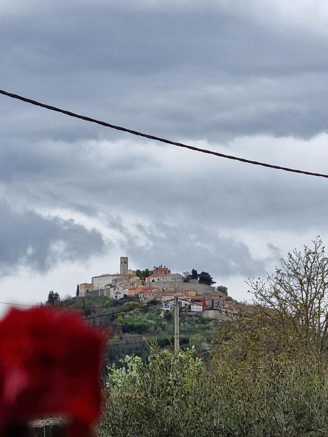 Apartman Sandro Motovun Exterior foto